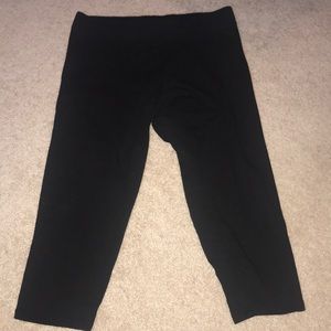PINK knee length leggings